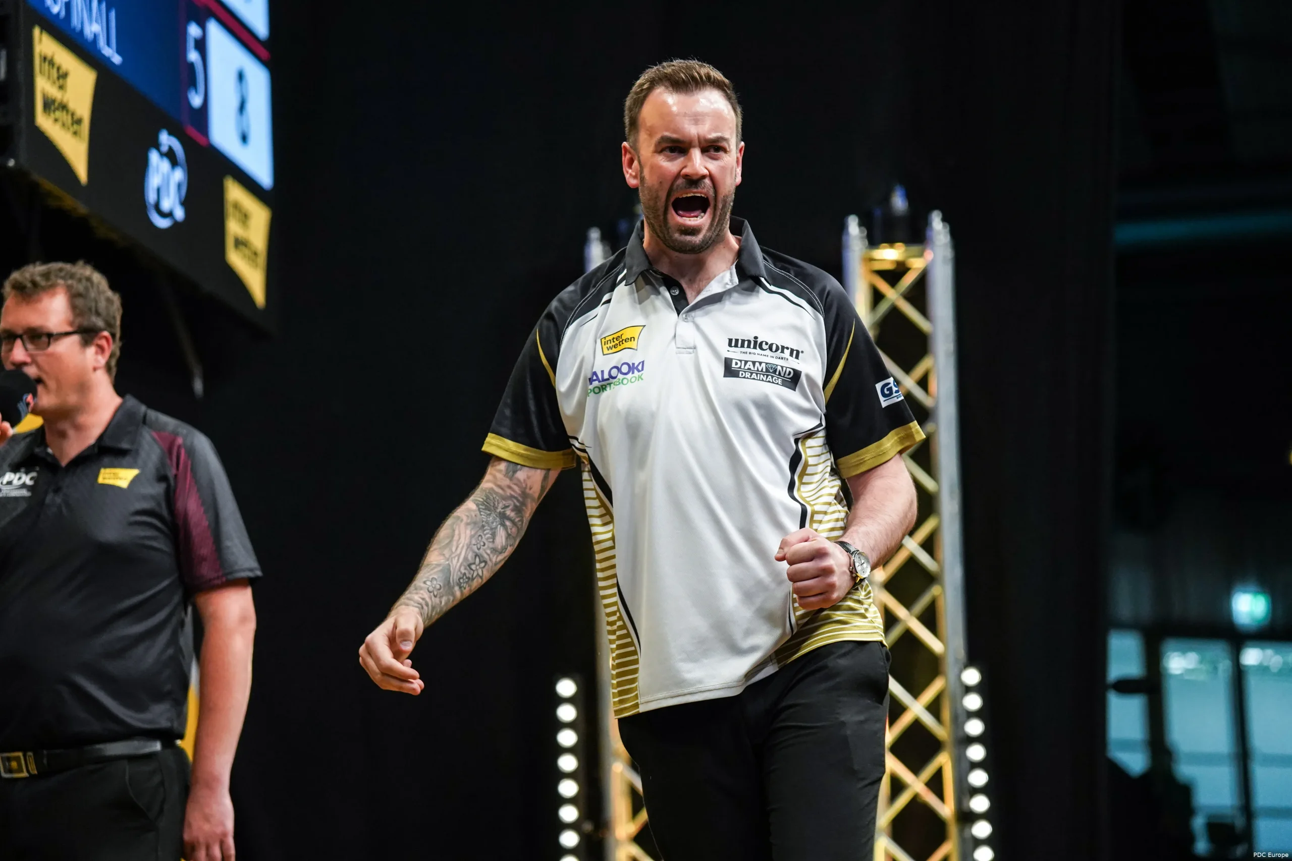 Ross Smith’s World Championship Hopes Dashed in Stunning First-Round Upset