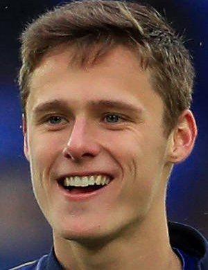 Harrison Armstrong: Everton’s Rising Midfielder Caught Between Club and Loan Return