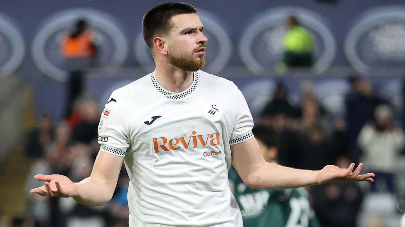 Vipotnik Double Powers Swansea to Crucial 3-1 Victory Over Struggling Blackburn Rovers