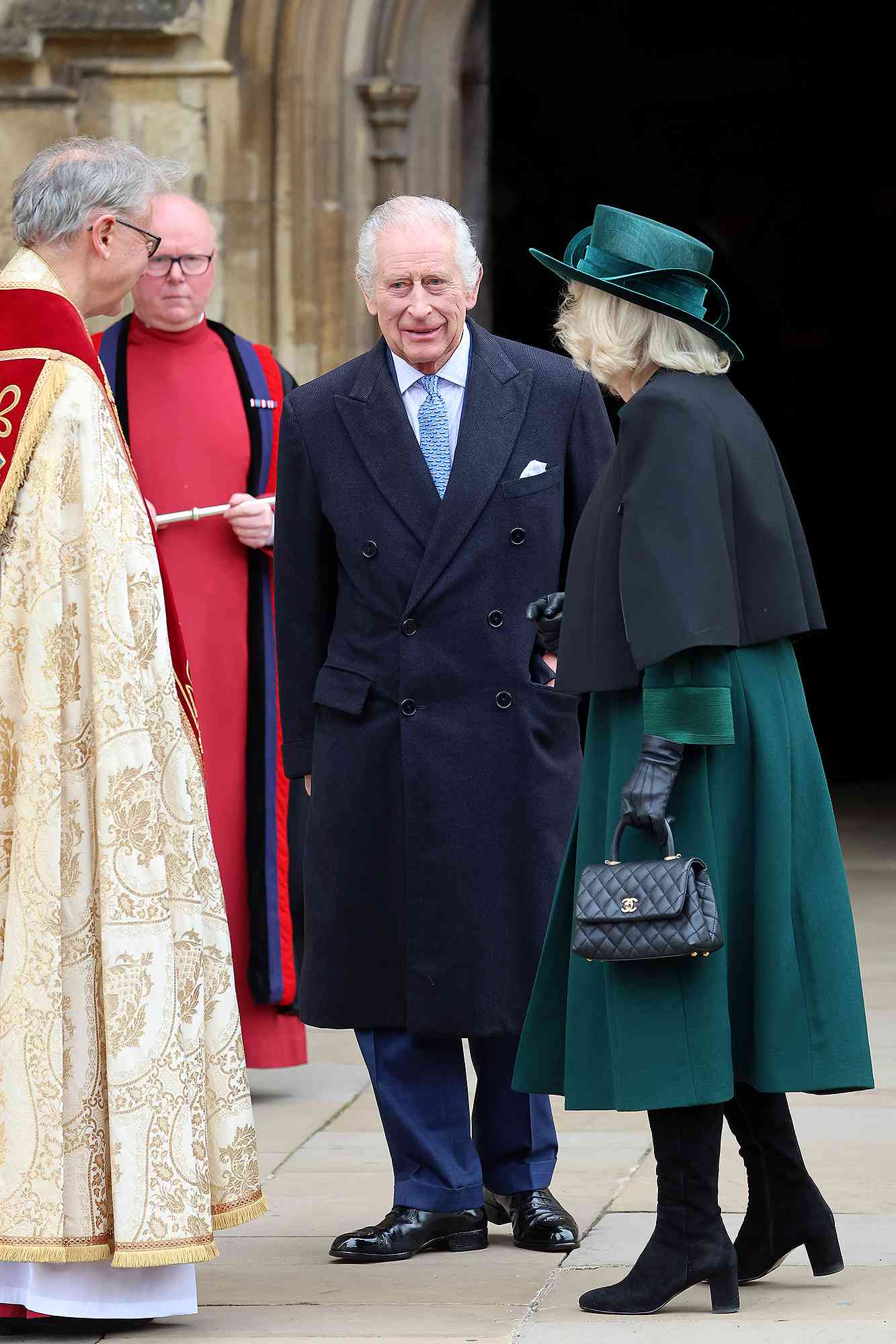 King Charles Easter: Omission of Personal Message Prompts Criticism